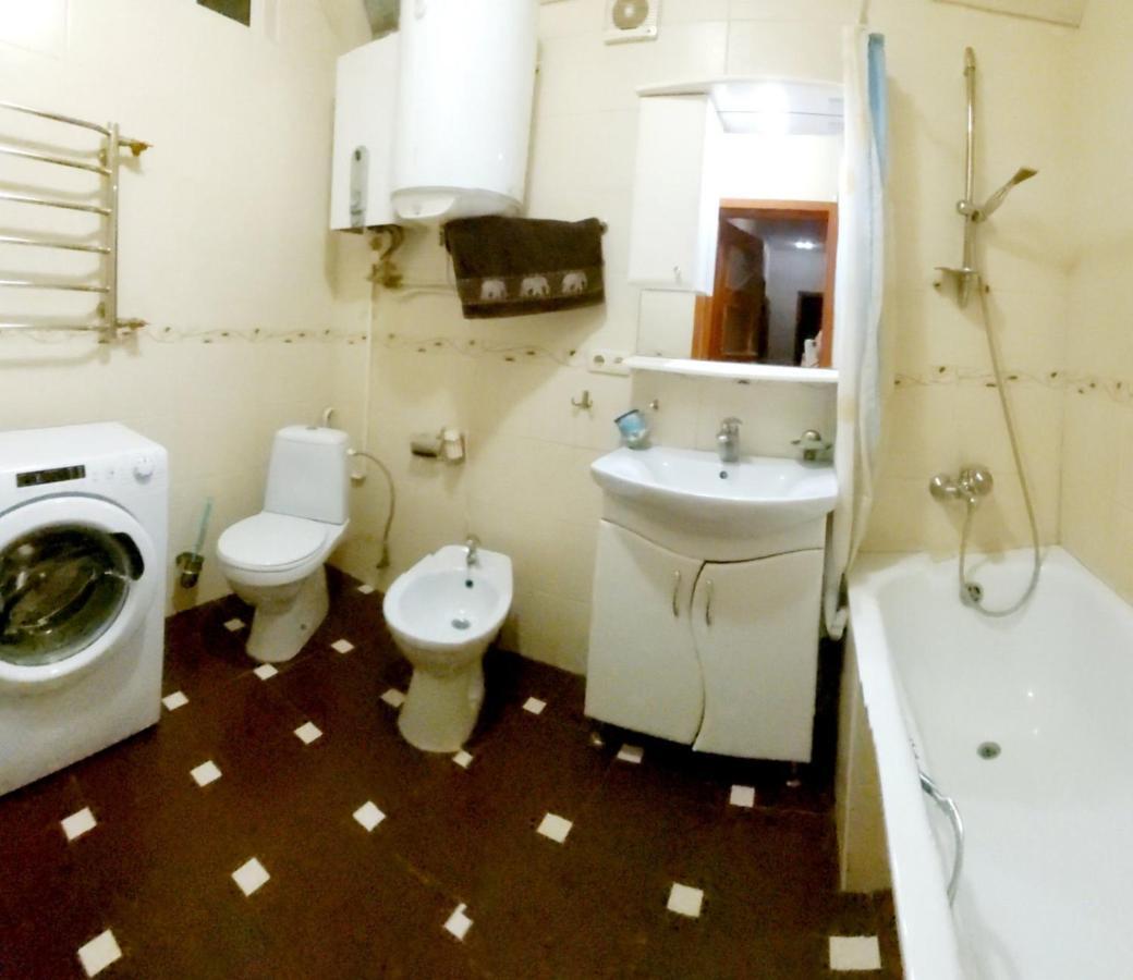 Apartment On Skorykovskyi Lane 4 Dniepropietrowsk Zewnętrze zdjęcie